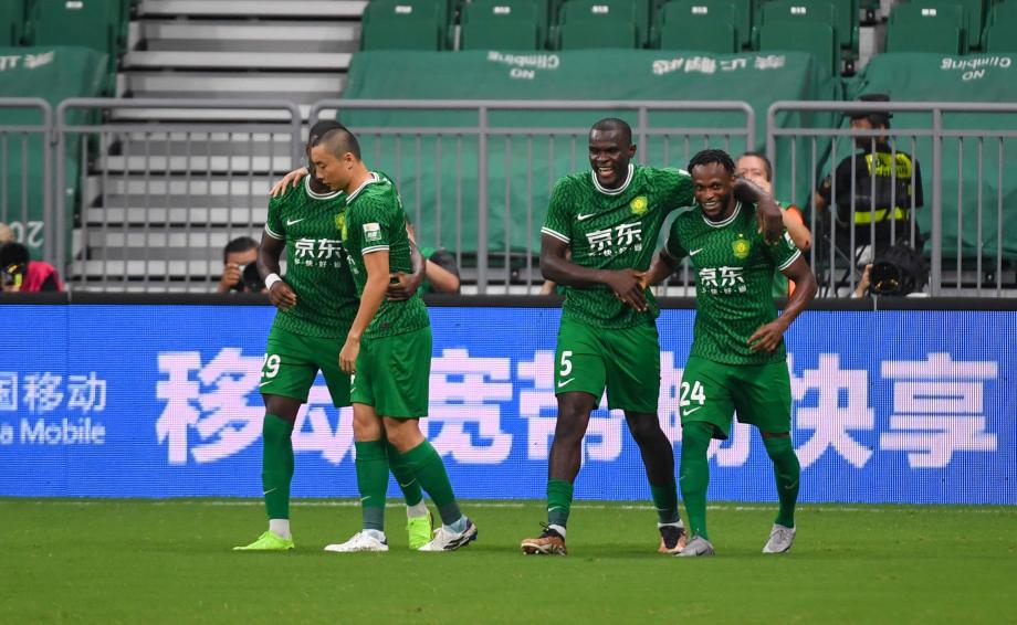 阿德本罗进球法比奥破门 国安两球完胜泰山