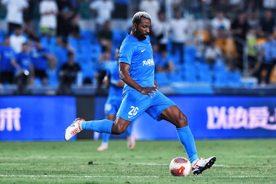 中超-周定洋头球制胜 成都蓉城1-0南通支云