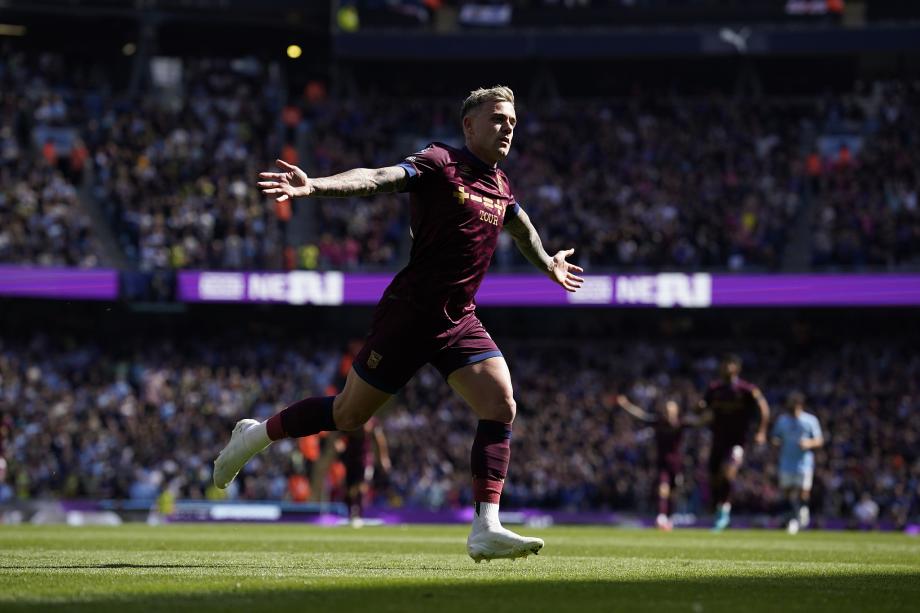 哈兰德戴帽德布劳内传射 曼城4-1伊普斯维奇