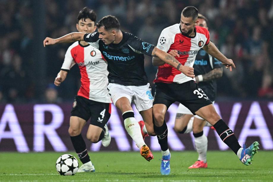 维尔茨欧冠首秀双响 勒沃库森4-0费耶诺德