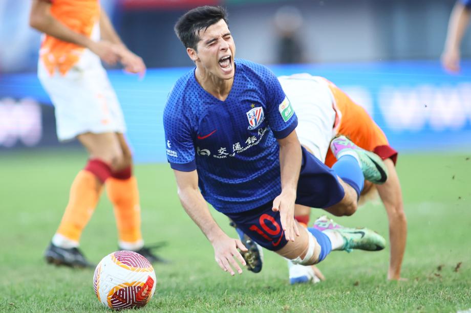 路易斯破门 众志成城十人申花1-0客场战胜海牛