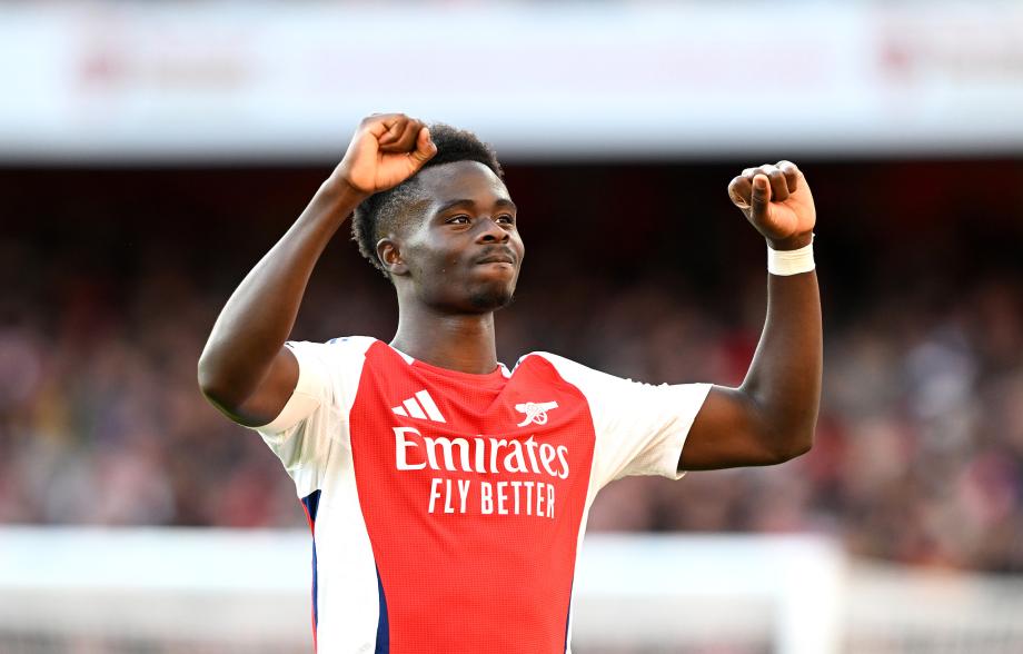 马丁内利传射 阿森纳补时连入两球4-2莱斯特城