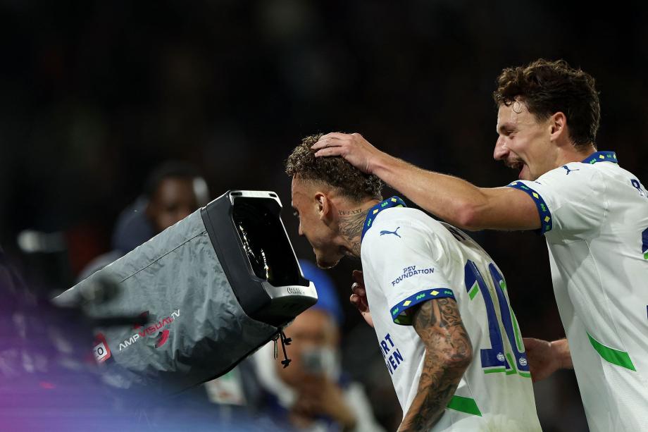 阿什拉夫远射破门 巴黎圣日耳曼1-1埃因霍温