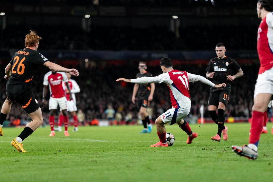 马丁内利造乌龙特罗萨德失点 阿森纳1-0矿工