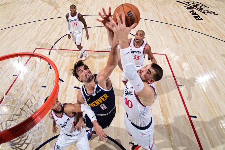 哈登23+16约基奇41+9 快船险胜掘金取赛季首胜