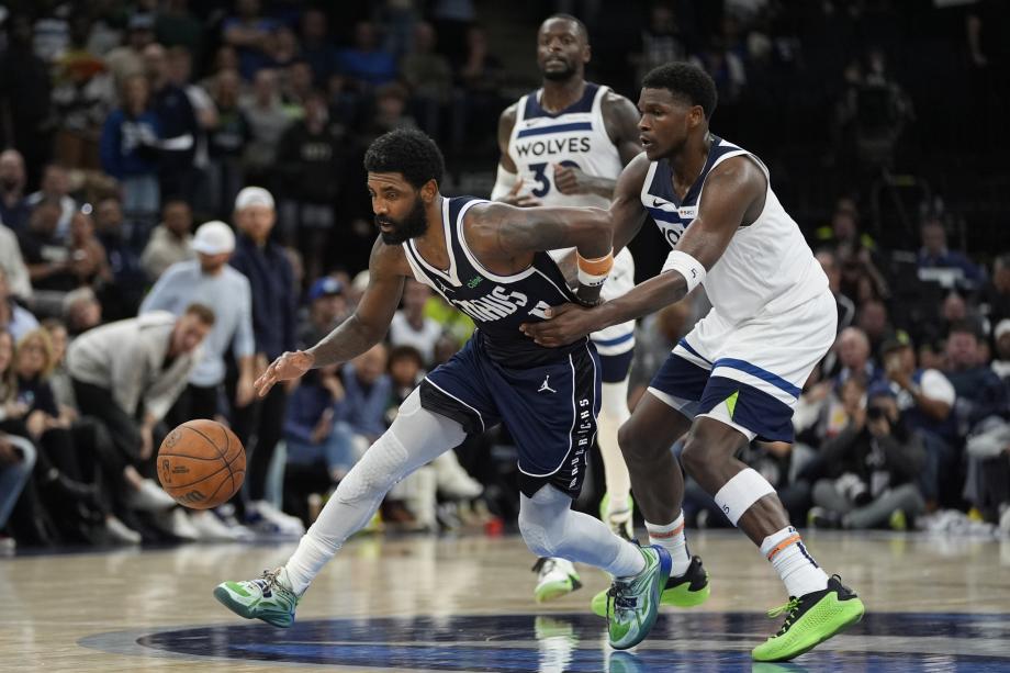 欧文35分爱德华兹空砍37分 独行侠客胜森林狼