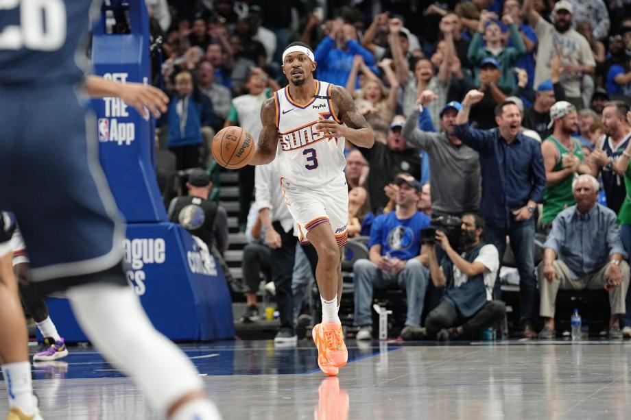 杜兰特26分欧文29+7 太阳险胜独行侠取7连胜