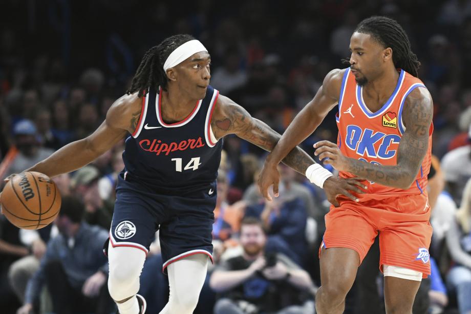 亚历山大生涯新高45+9 雷霆主场力克快船