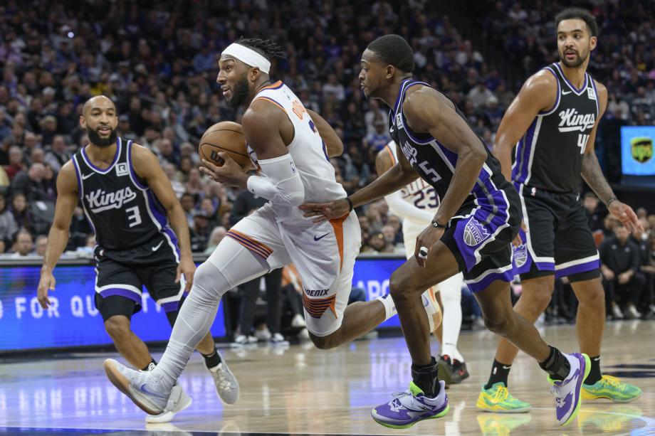 福克斯29+10布克18分 杜兰特比尔缺阵太阳不敌国王