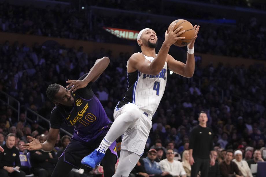 詹姆斯31+10+7小瓦格纳准绝杀 湖人负魔术