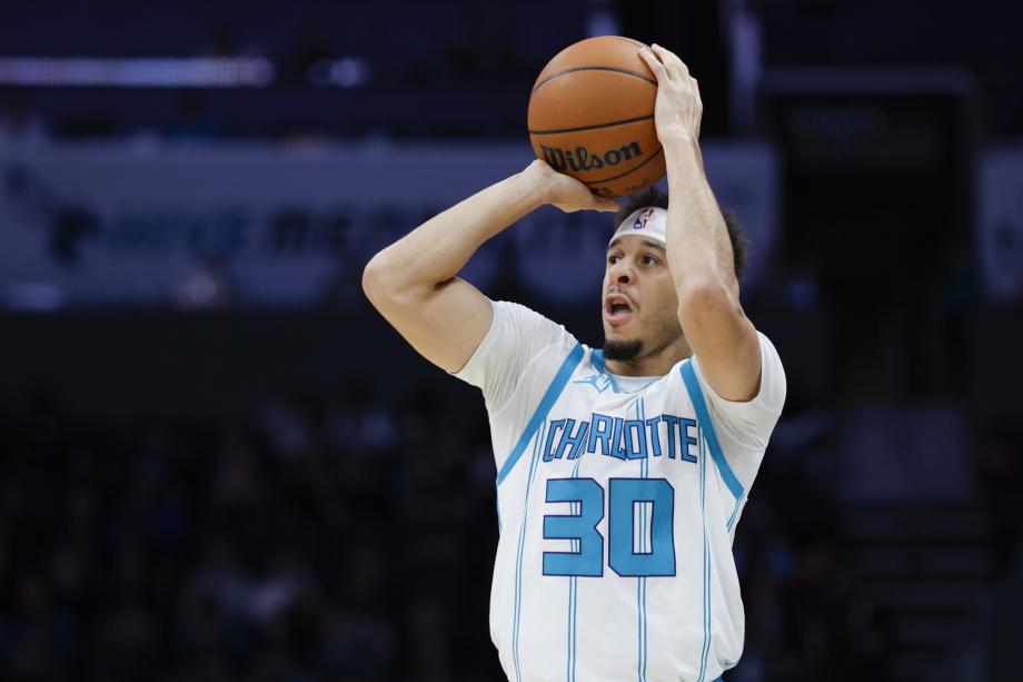 小瓦格纳21+7鲍尔44+9 魔术逆转黄蜂迎3连胜