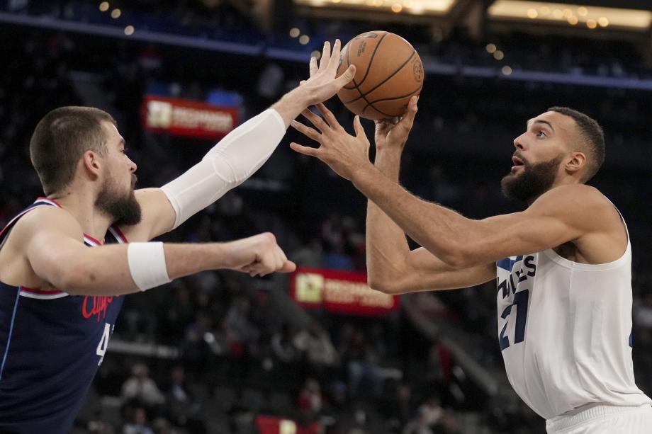 爱德华兹16分哈登10中1 森林狼大胜快船