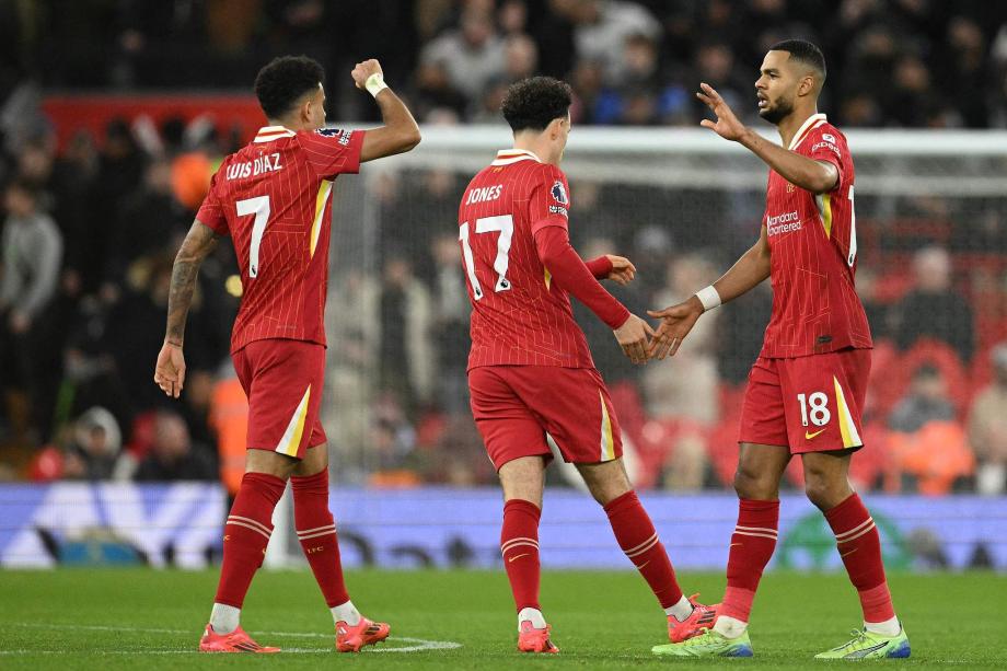 加克波若塔破门 十人利物浦2-2富勒姆仍领跑