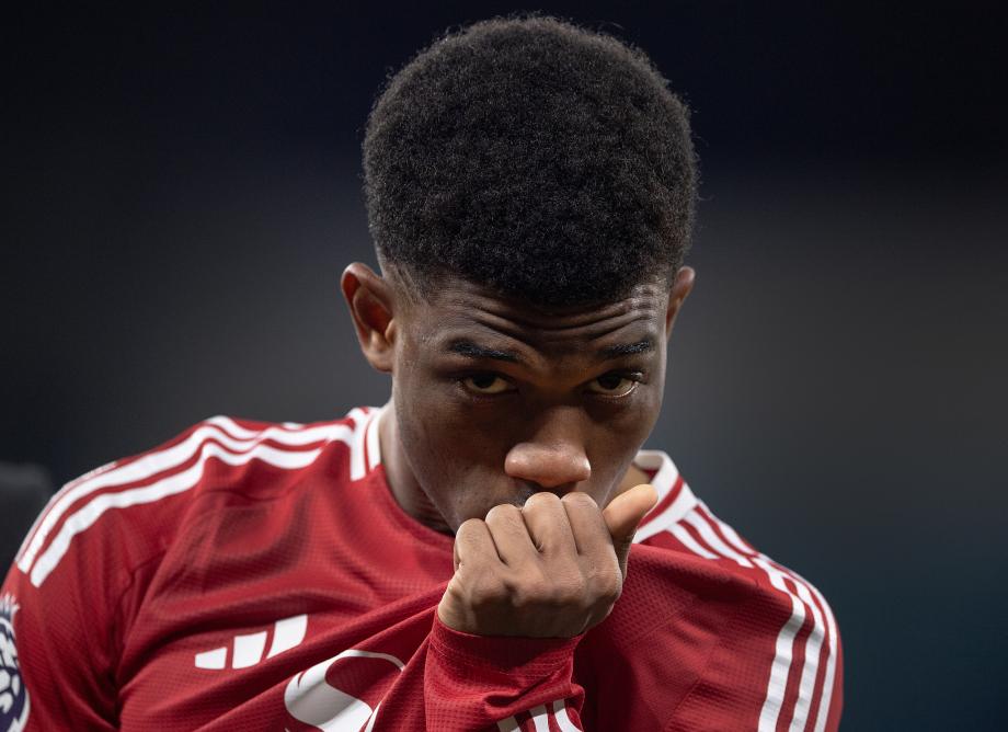 B费进球阿玛德破门 曼联客场逆转击败曼城