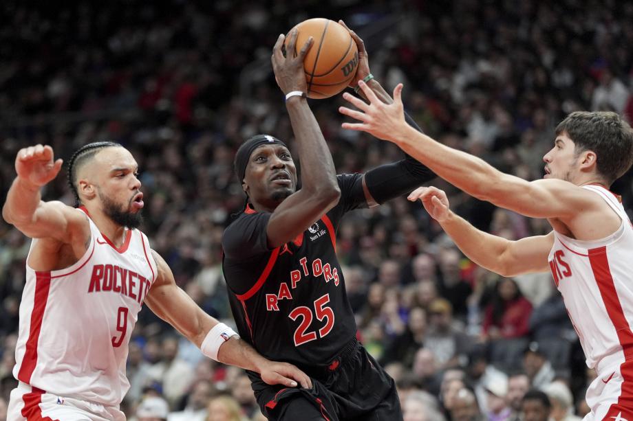 狄龙27+6沃尔特27+3 火箭客场险胜送猛龙七连败