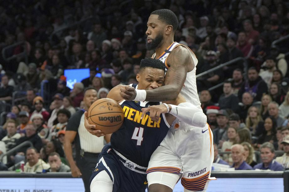 杜兰特比尔合砍54分约基奇25+15 太阳克掘金