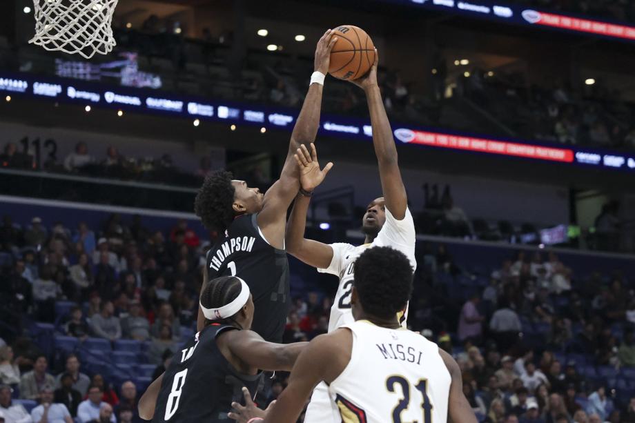 格林30分范弗利特25+6+4 火箭客场击败鹈鹕