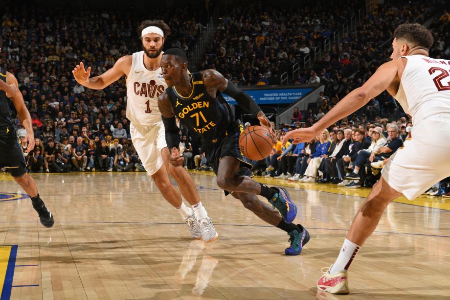 米切尔23分库里11分 骑士轻取勇士取7连胜