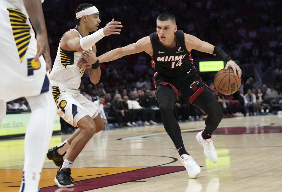 哈里伯顿33+15阿德巴约空砍20分 热火负步行者