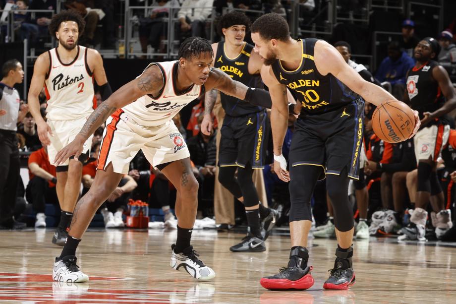 库里17+10坎宁安32+8 勇士客场险胜活塞