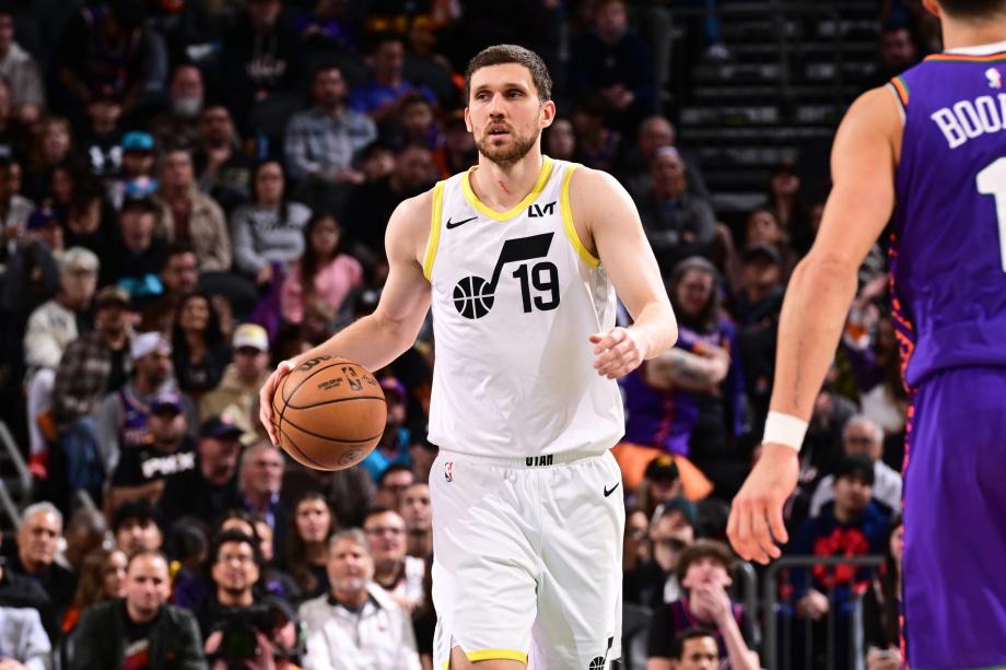 NBA-爵士106-114太阳 杜兰特25分5篮板7助攻