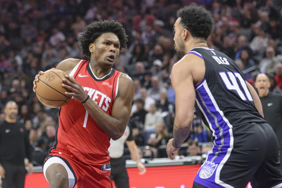 德罗赞31分格林28分 小萨20+14国王险胜火箭