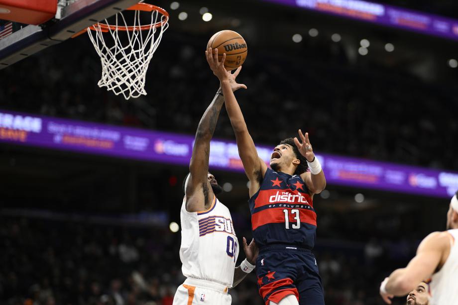 布克37+5杜兰特23分 邓恩两双 奇才8连败