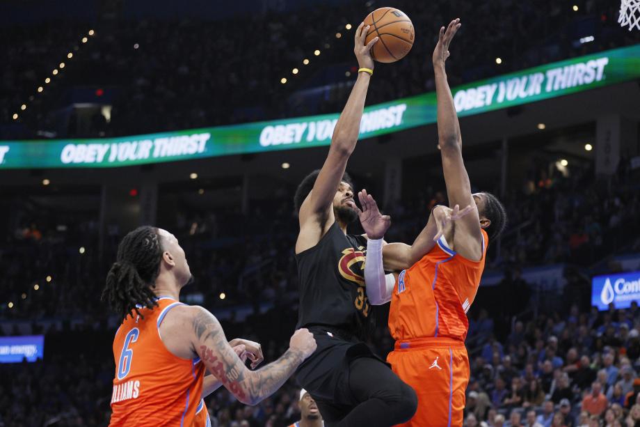 亚历山大爆砍40分加兰20+9 雷霆大胜骑士