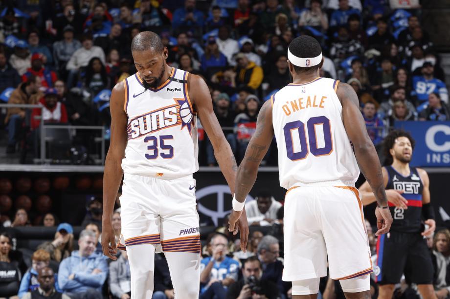 杜兰特36+7布克35分 太阳客场险胜活塞