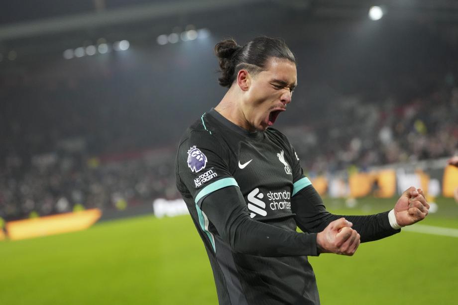 努涅斯补时连入两球 利物浦2-0继续领跑积分榜