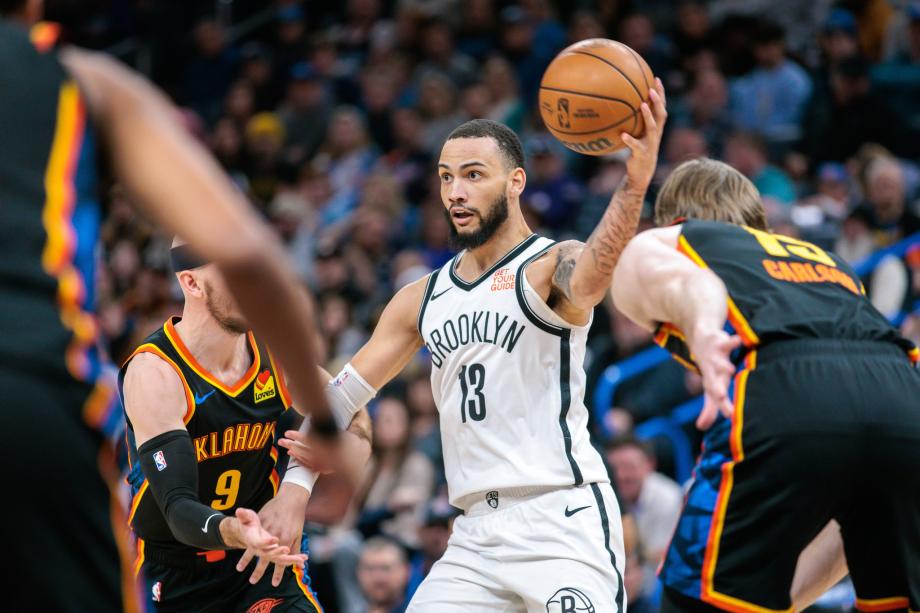 亚历山大27+10约翰逊15分 雷霆大胜篮网