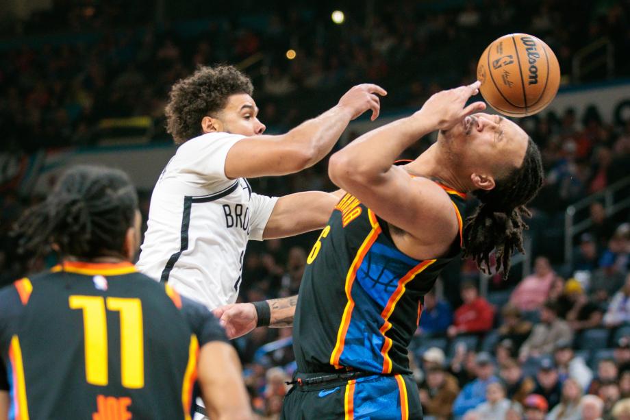 亚历山大27+10约翰逊15分 雷霆大胜篮网