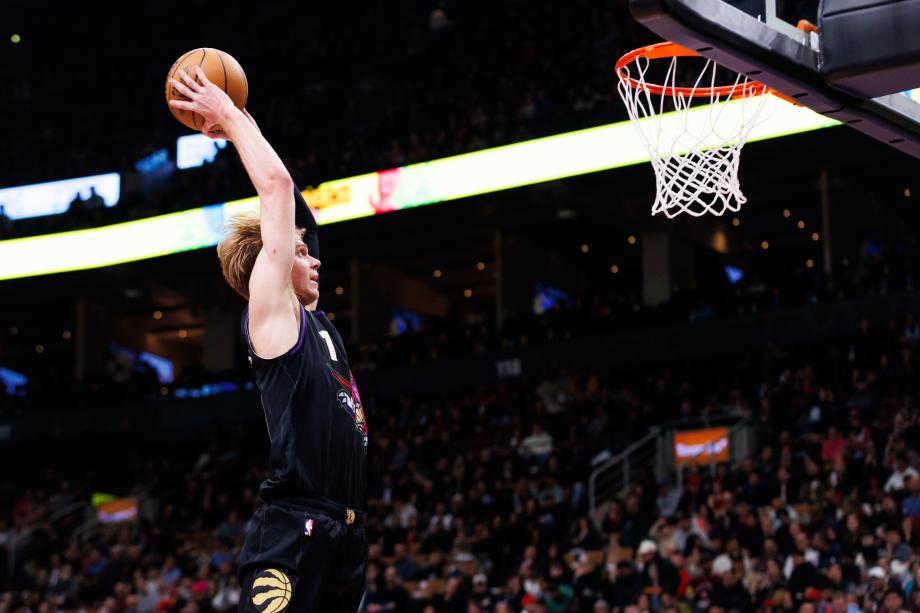 巴雷特19+8班凯罗26+12 猛龙21分逆转送魔术4连败