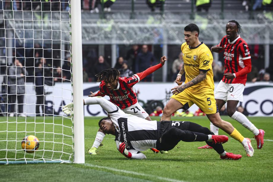 意甲-丘库埃泽补时建功 米兰3-2逆转绝杀帕尔马