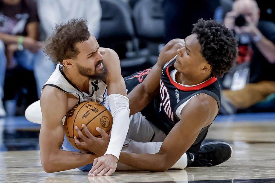 杰伦-格林25分申京18+10 火箭险胜老鹰取四连胜