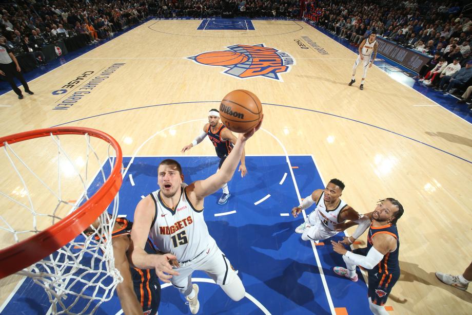 布伦森30+15穆雷33分 尼克斯力克掘金迎五连胜