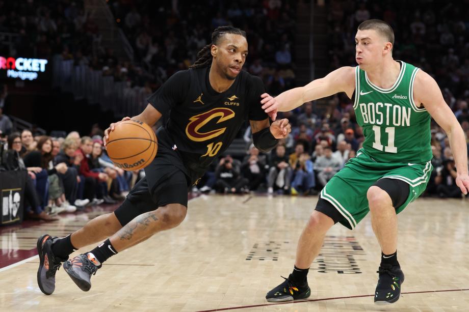 塔图姆22+4+7米切尔空砍31分 绿军力克骑士