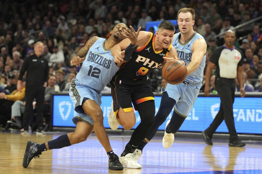 莫兰特26分杜兰特生涯3万分 灰熊险胜太阳