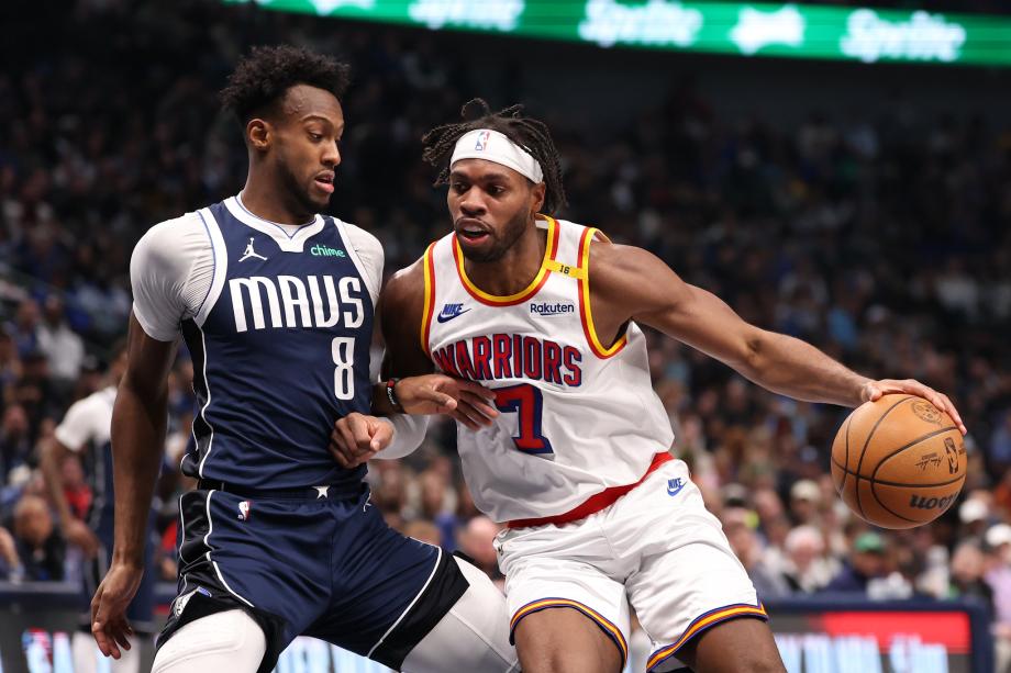 欧文42+7库里25+8 独行侠主场险胜勇士