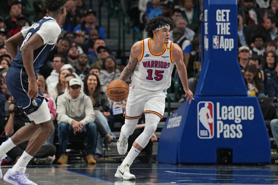 欧文42+7库里25+8 独行侠主场险胜勇士