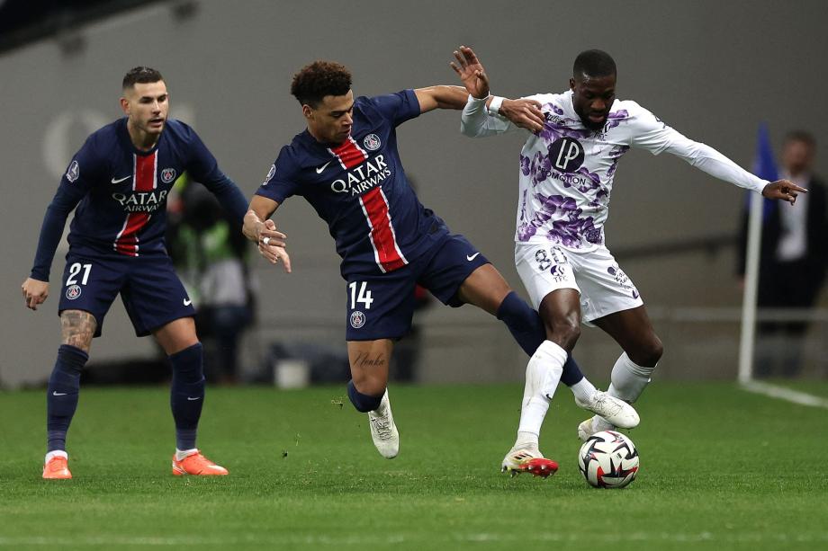 法比安-鲁伊斯制胜 巴黎客场1-0图卢兹