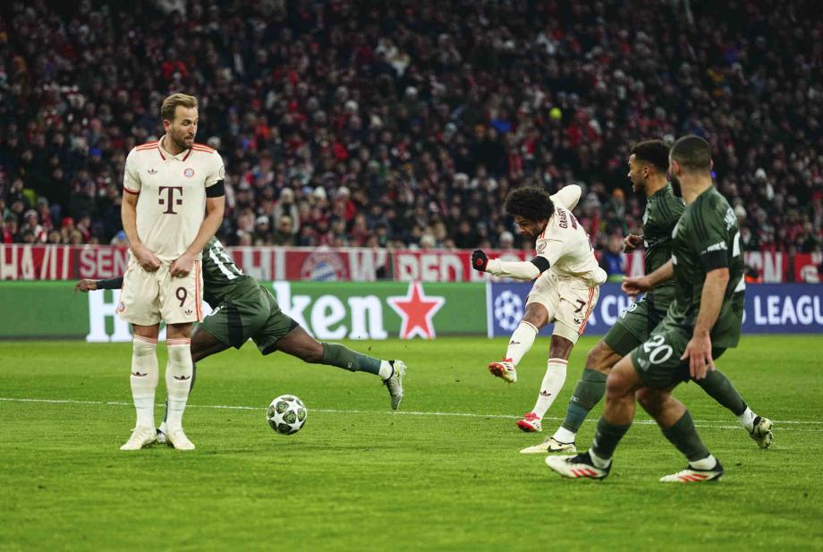 欧冠-阿方索-戴维斯补时绝杀 拜仁总分3-2晋级