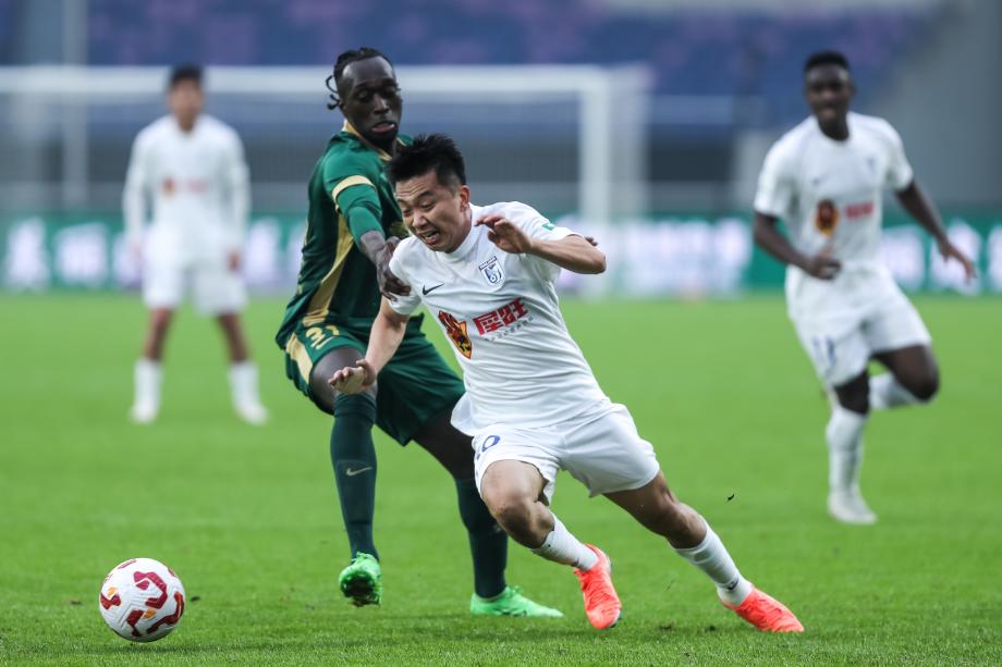 中超-弗兰克破门卡兰加进球 大连英博1-1浙江队