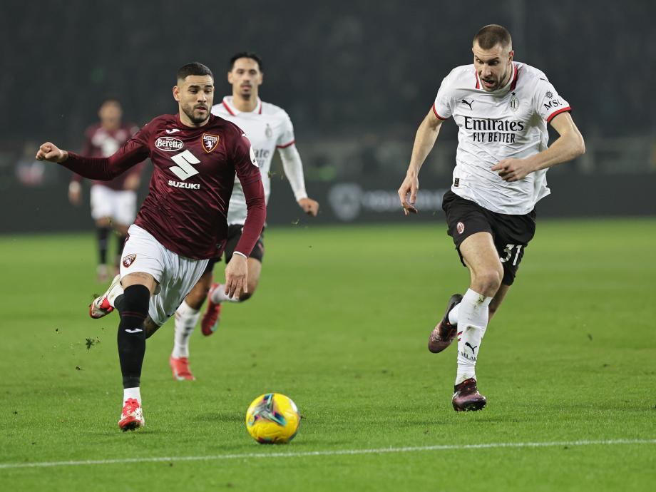 普利西奇失点 米兰客场1-2都灵近4场仅1胜