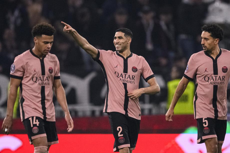 阿什拉夫双响 巴黎3-2里昂获各赛事八连胜