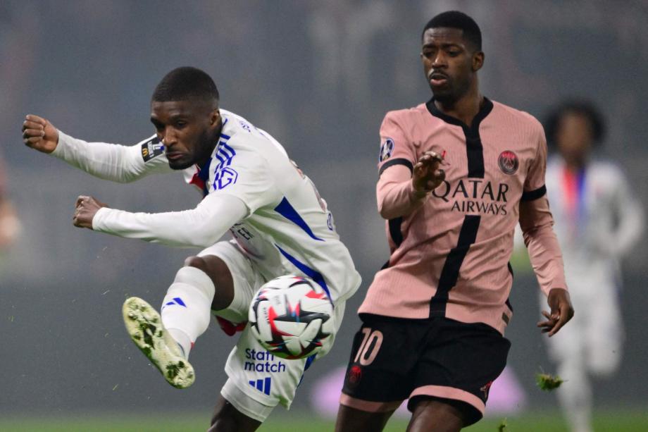 阿什拉夫双响 巴黎3-2里昂获各赛事八连胜