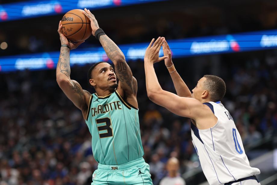 欧文25+9+5汤普森18分 独行侠送黄蜂5连败