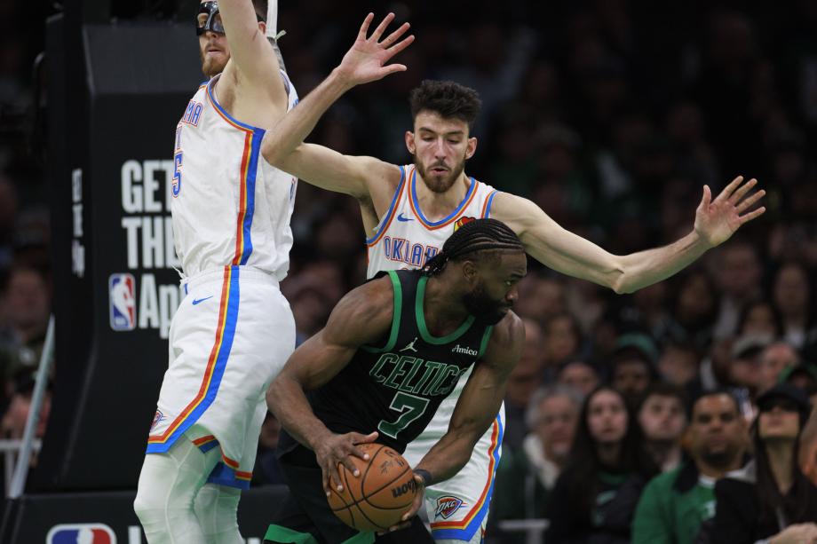 亚历山大万分里程碑塔图姆33+8 雷霆胜绿军