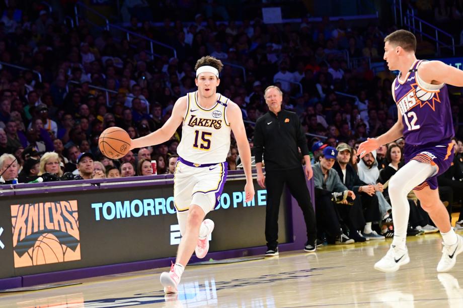 NBA：杜兰特21分东契奇33+11 太阳96-107湖人