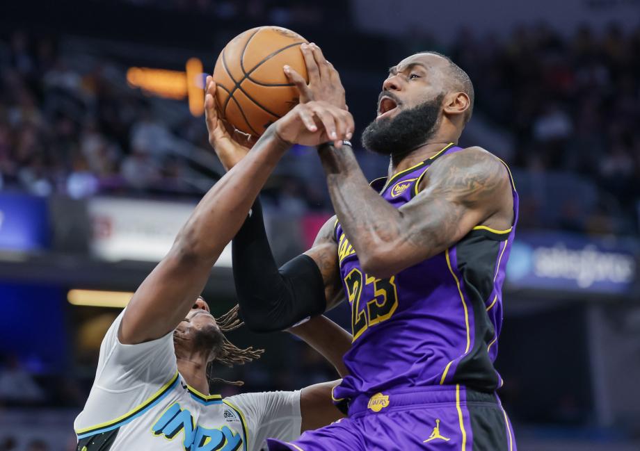 詹姆斯补篮绝杀东契奇34分 湖人险胜步行者